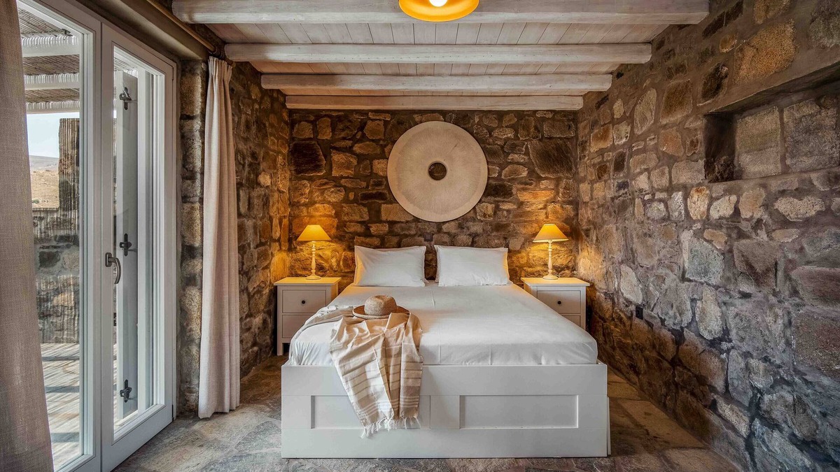 Serifos Villa | Villa 'Vagia' with Private Pool, Private Terrace and Air Conditioning