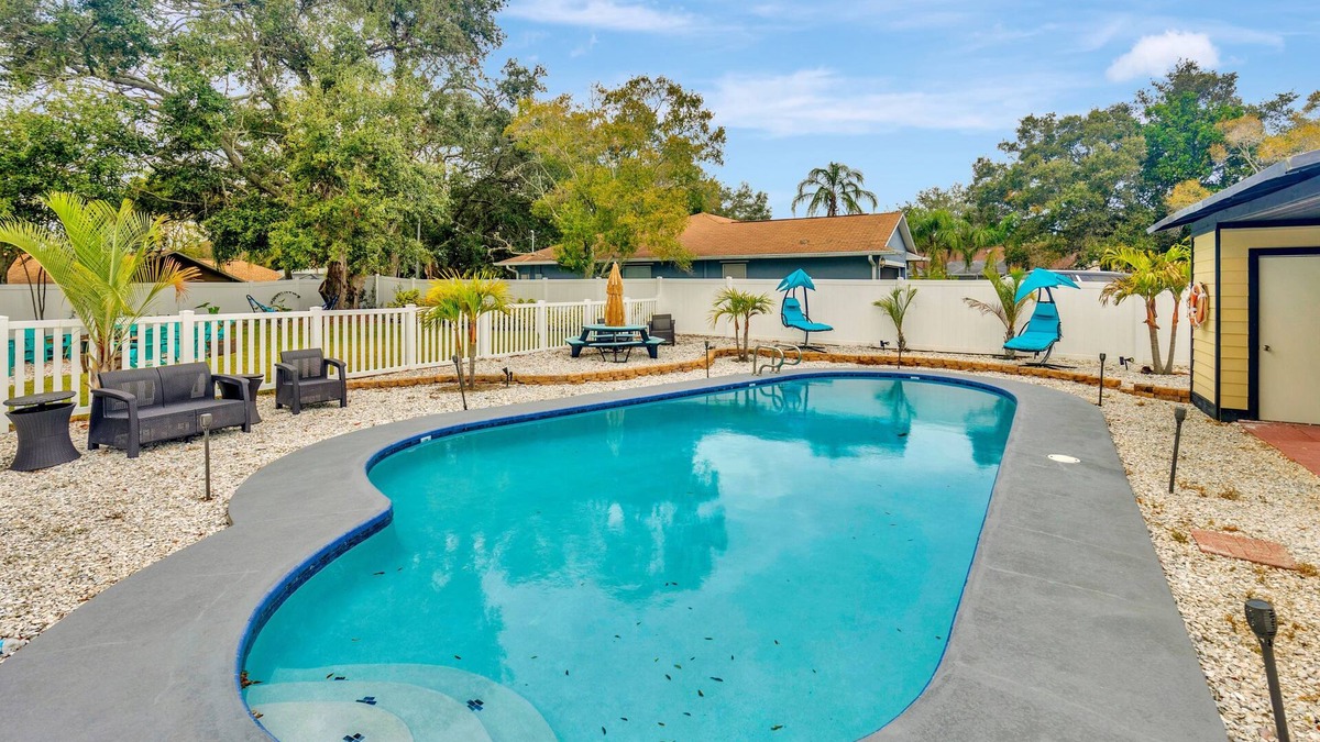 Palm Harbor Villa | Villa Valentino Luxury 8BR Villa with Heated Pool
