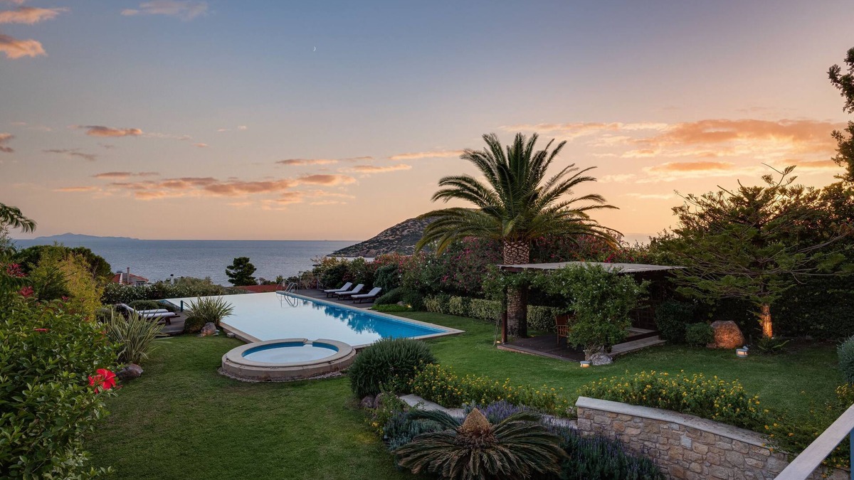 Anavyssos Villa | Villa Valli Athenian Riviera