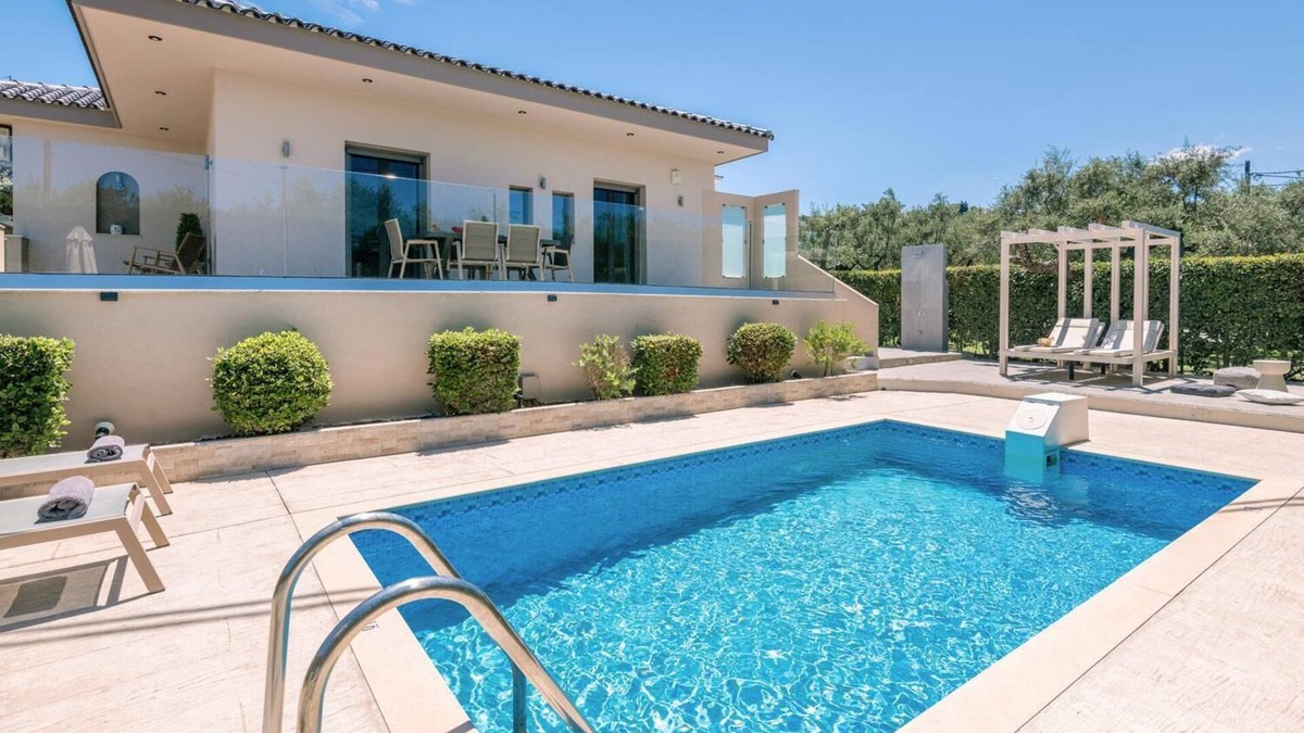 Planos Villa | Villa Vatia 1 - Two Bedroom Villa, Sleeps 6