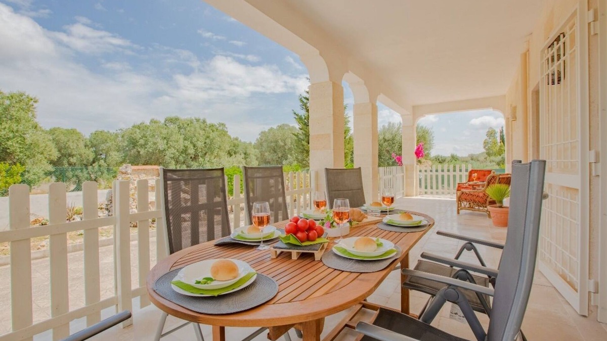 San Vito dei Normanni Villa | Villa vera, garden,wi-fi, 7 beds, 3 km from citycentre, 6 km from Nat. Reserve