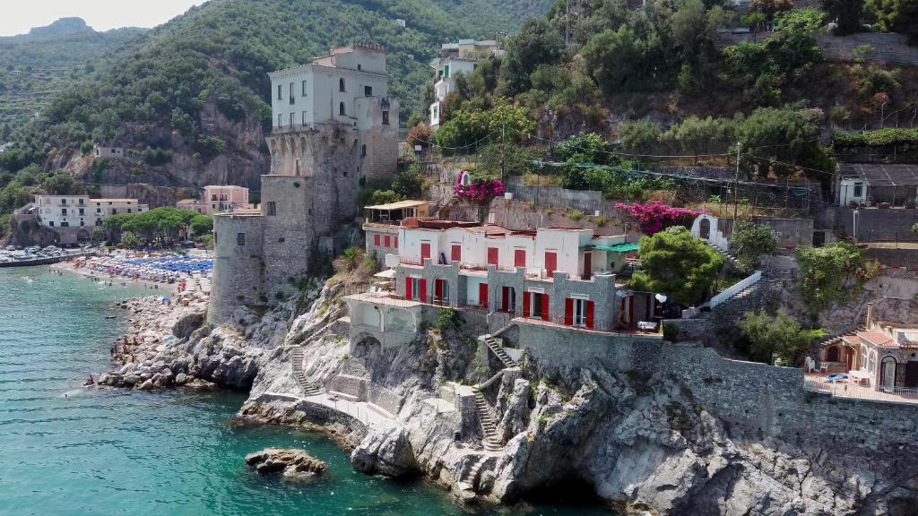 Cetara Villa | Villa Venere - Amalfi Coast - Private Sea Access