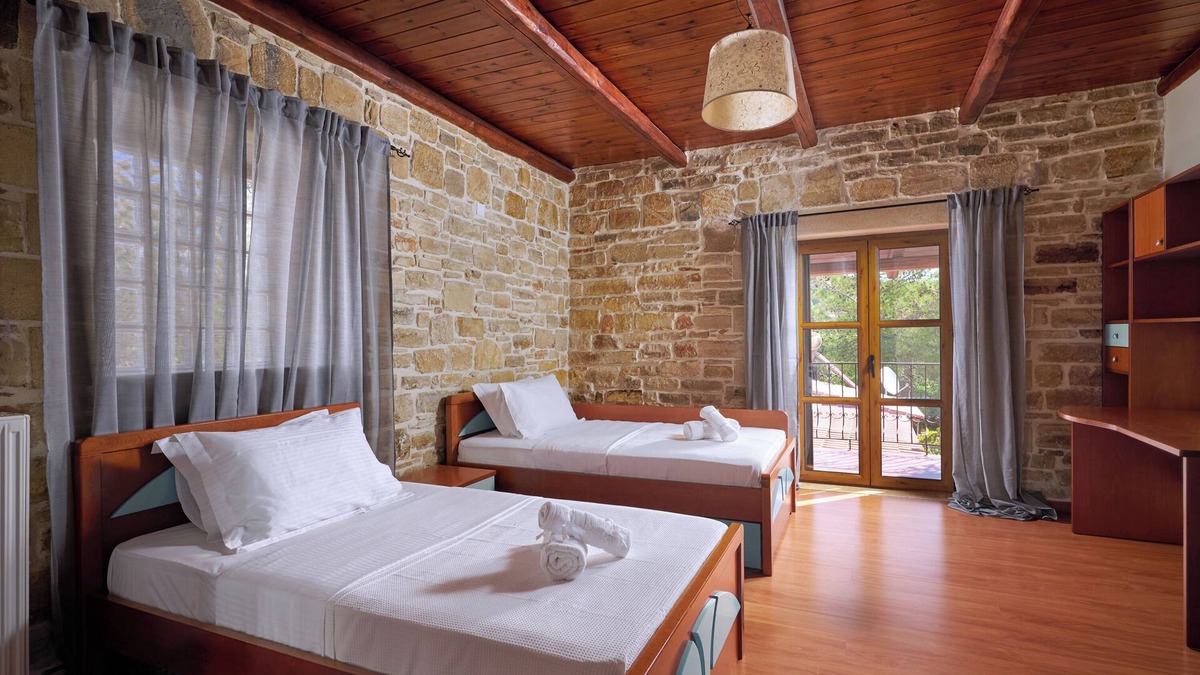 Gortyna Villa | Villa Vergina Traditional Cottage