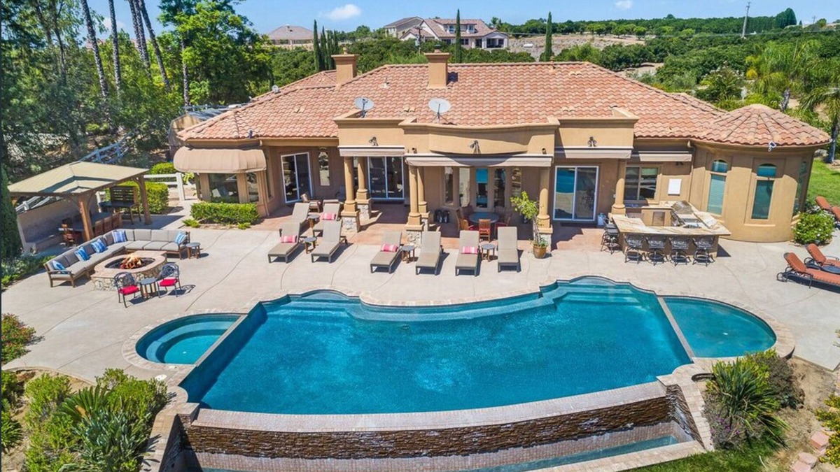 Temecula House | Villa Vigna - Gorgeous Mountain View with Private Pool!