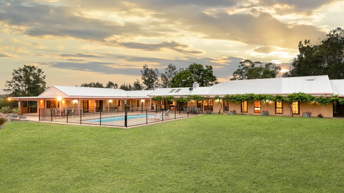Pokolbin House | Villa Vigneto, formerly known as Gabriel's Paddock - Pokolbin, Hunter Valley