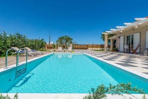 Gaitanion Villa | Villa Vigneto