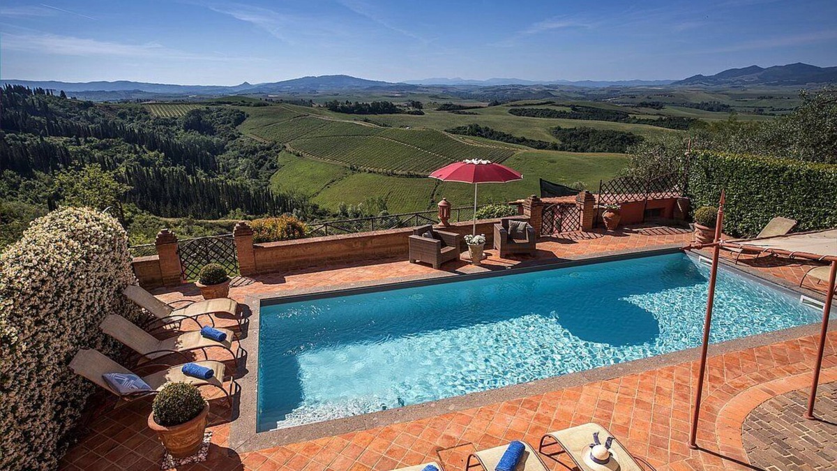 Fabbrica Villa | Villa Virna: A charming two-story historical villa, with Free WI-FI.
