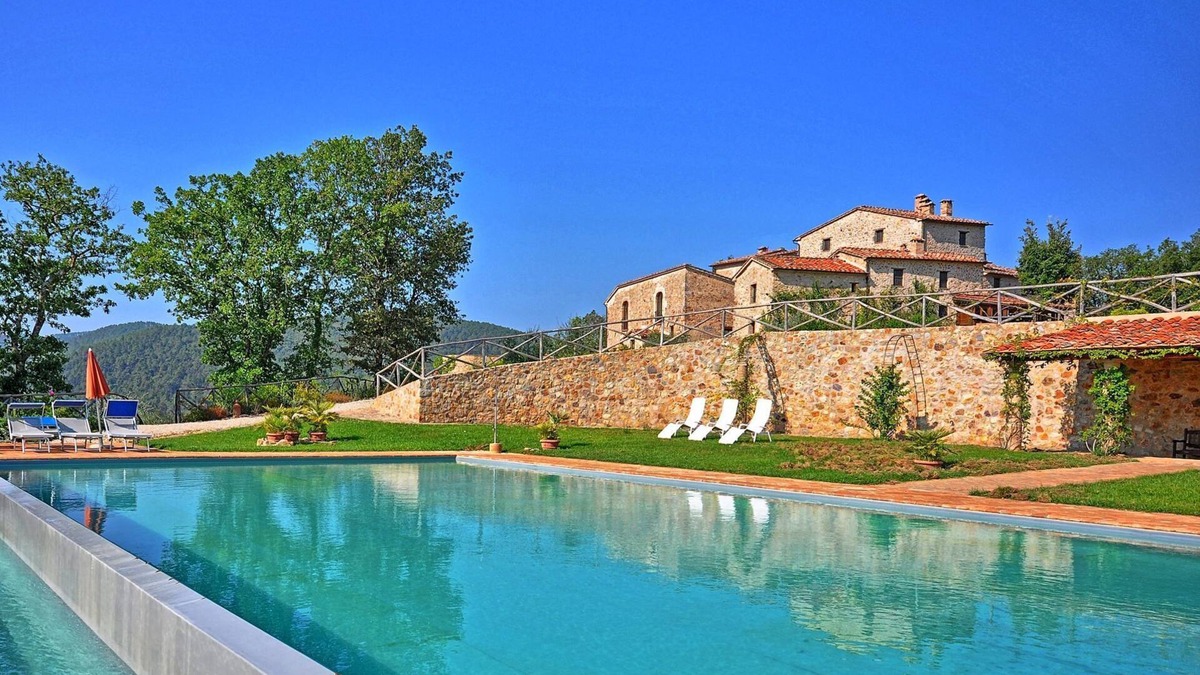 Monticiano Villa | Villa Vittorio - Luxury Villa with swimming pool near Siena, Tuscany