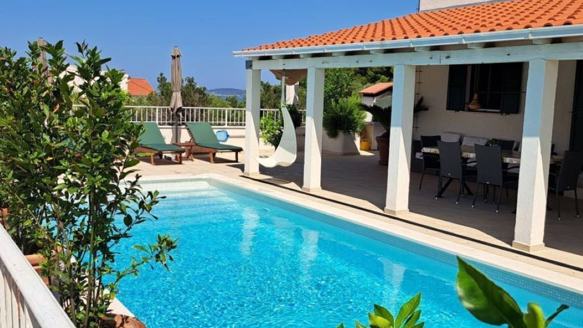 Maslinica Villa | Villa Voga - House with Private Pool Close to Beaches and Other Amenities