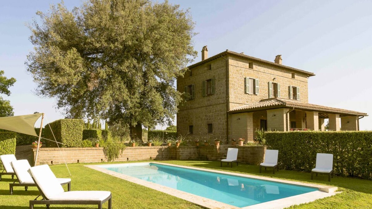 Grotte di Castro Villa | Villa Volsini - Five Bedroom Villa, Sleeps 8