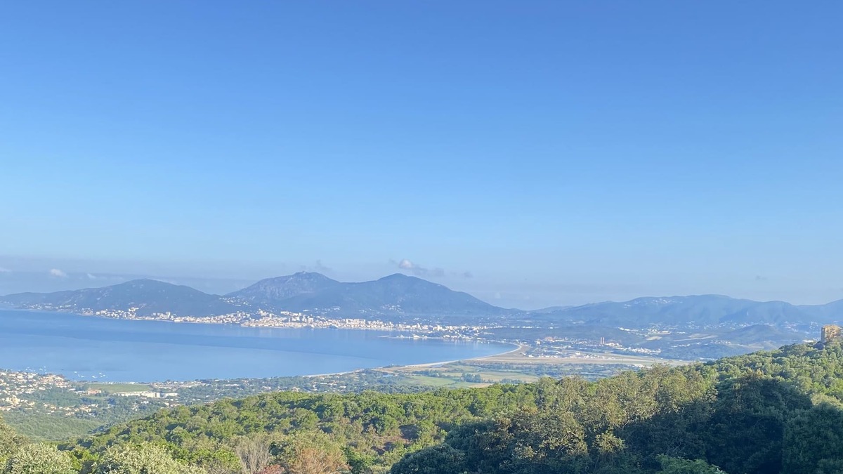 Grosseto-Prugna Villa | Villa vue Exceptionnelle Pour Vacances de Rêve au Calme Entre mer et Montagne