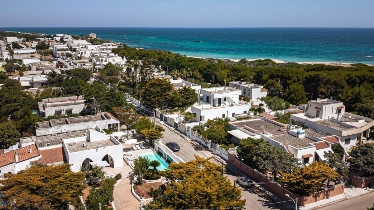 Torre Specchia Ruggeri Villa | Villa with private pool in San Foca 100 meters from the sea