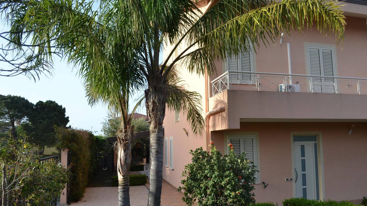Patti Villa | Villa with garden 200 sqm facing the sea- view of the Aeolian Islands