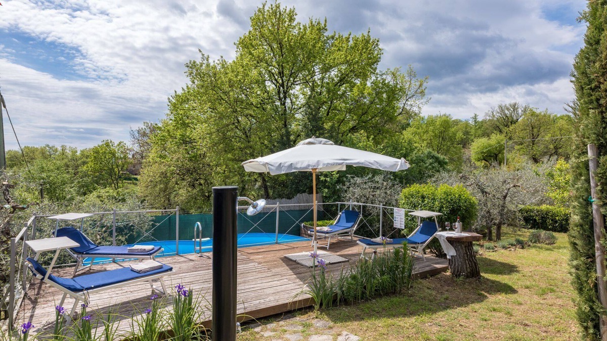 Sovicille Villa | Villa with garden and pool close to Siena