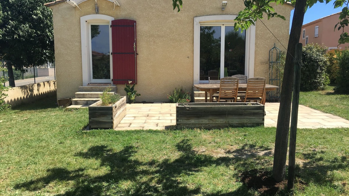 Vedene House | Villa with garden in quiet subdivision. At 10 minutes from Avignon