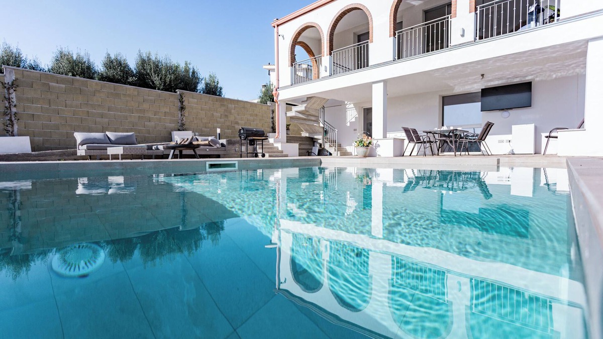 Su Forti Villa | Villa with heated pool 2 steps from the sea