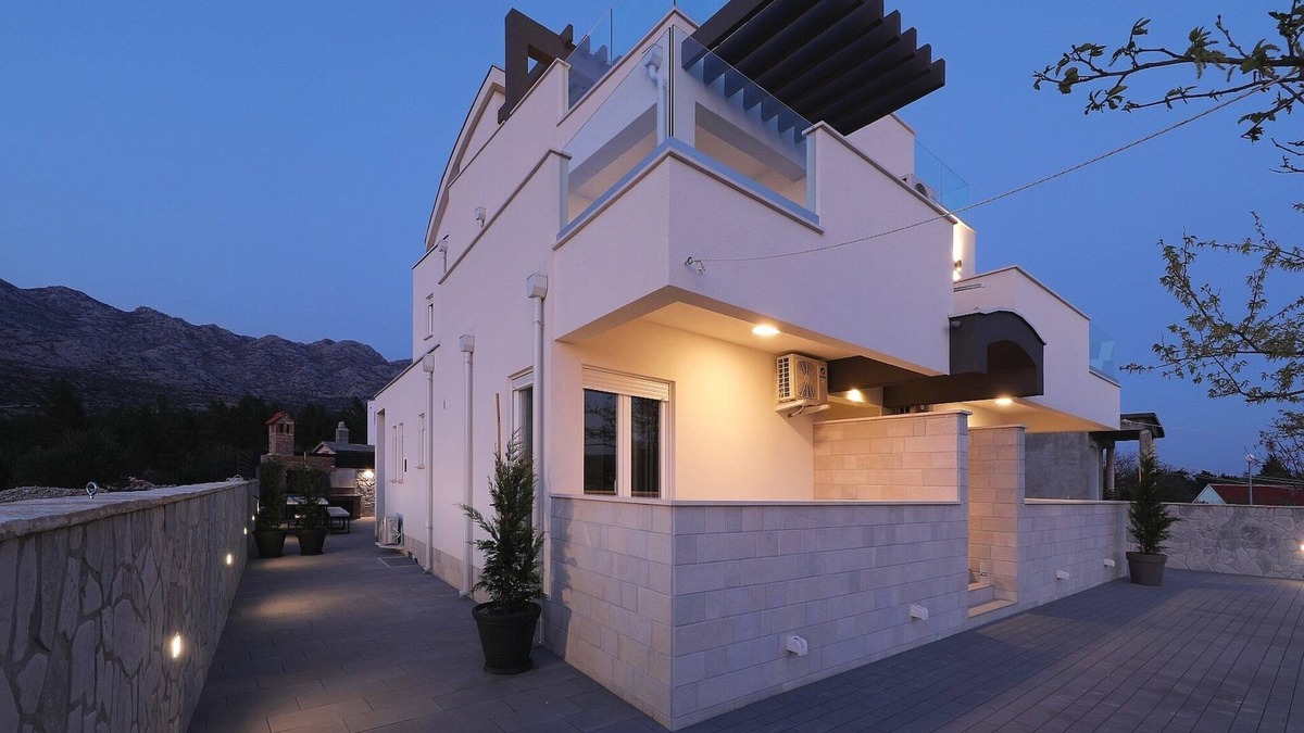 Seline Villa | Villa with Heated Pool