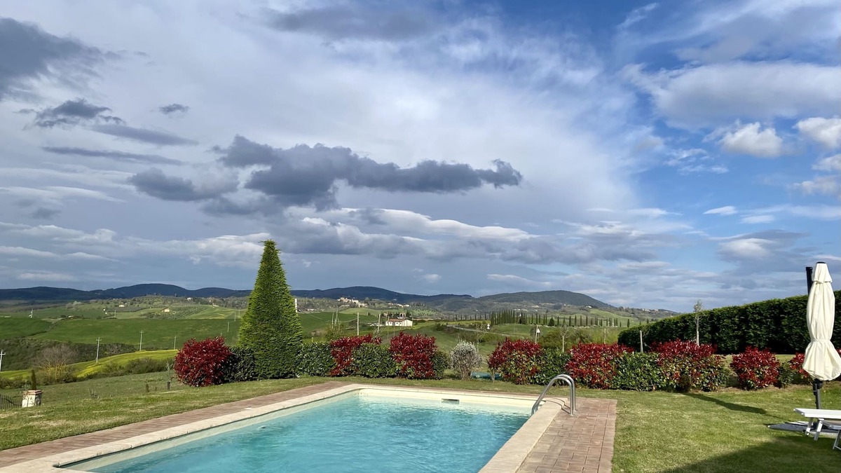 Bollano Villa | Villa with private pool and panoramic view in beautiful Val d'Orcia