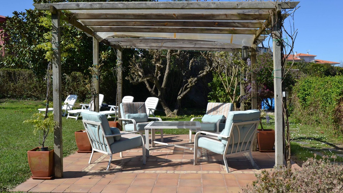 Panxon Ski Chalet | Villa with large garden in a quiet area near beaches