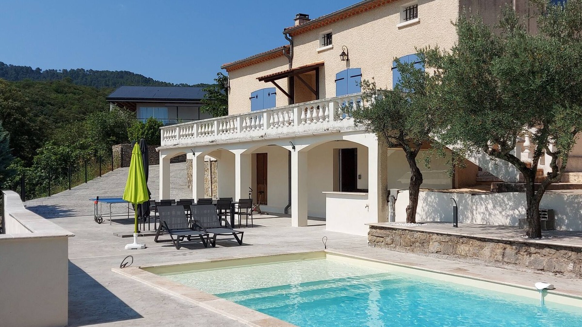 Saint-Jean-du-Pin Villa | Villa with panoramic views, secure pool and air-conditioned bedrooms.