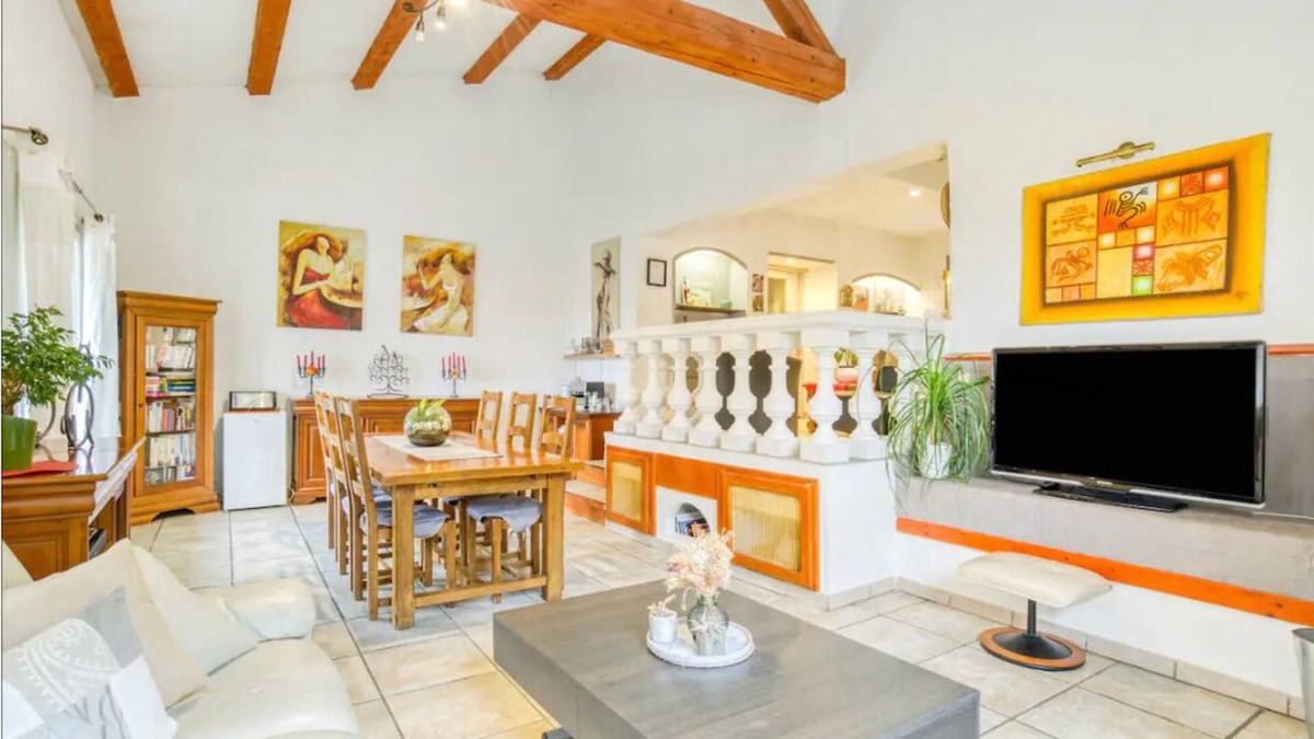 Greolieres Villa | Villa with pool and fireplace near sea and mountain.