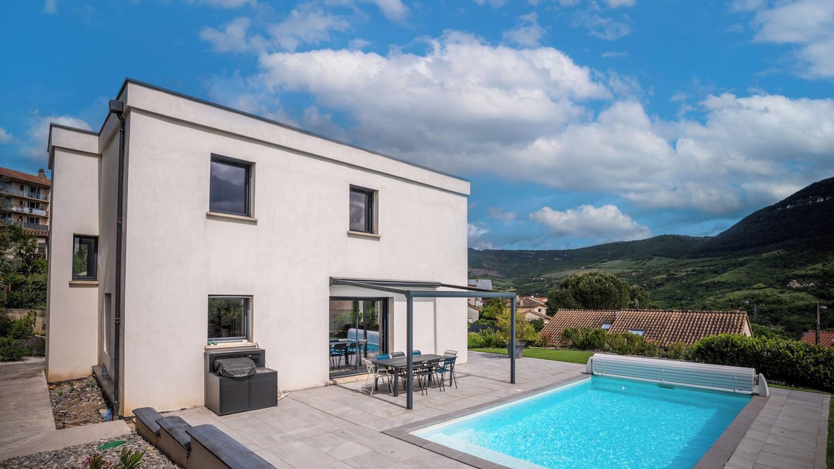 Millau House | Villa with pool ideal for families