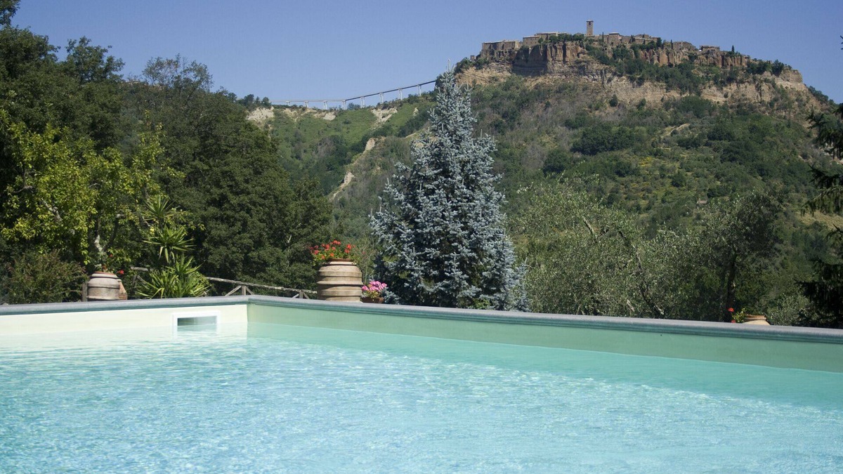 Bagnoregio Villa | Villa with pool in civita di bagnoregio OFFER FIRST 10 DAYS MONTH OF AUGUST