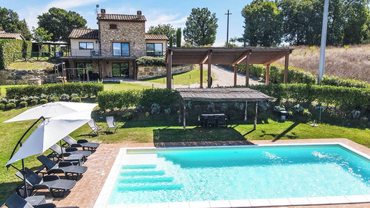 Amelia Villa | Villa with private pool (open 5 May), air conditioning, electric car recharge.