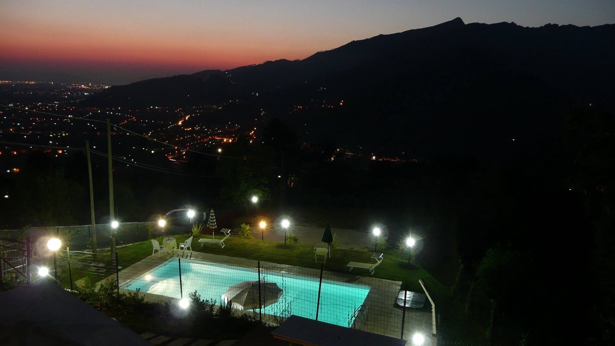 Pietrasanta Villa | Villa with private swimming pool, garden & sea view Forte Dei Marmi