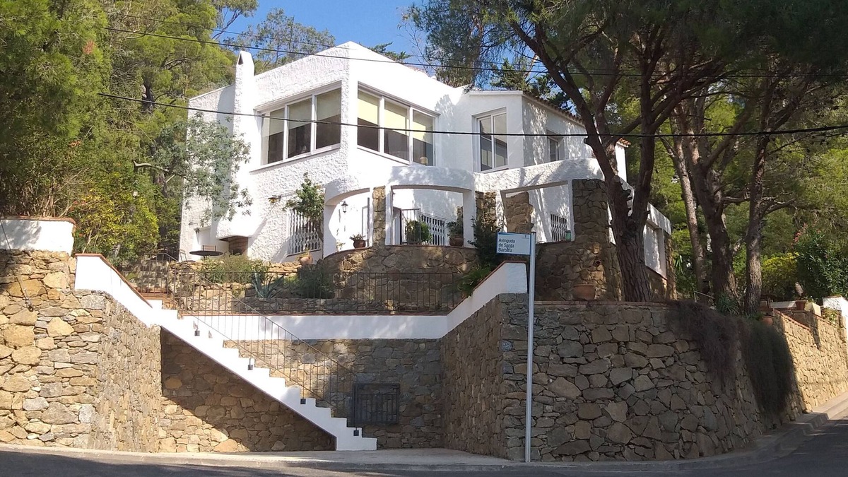 Almadraba-Canyelles Villa | Villa with sea view 150 m from the beach, privileged location