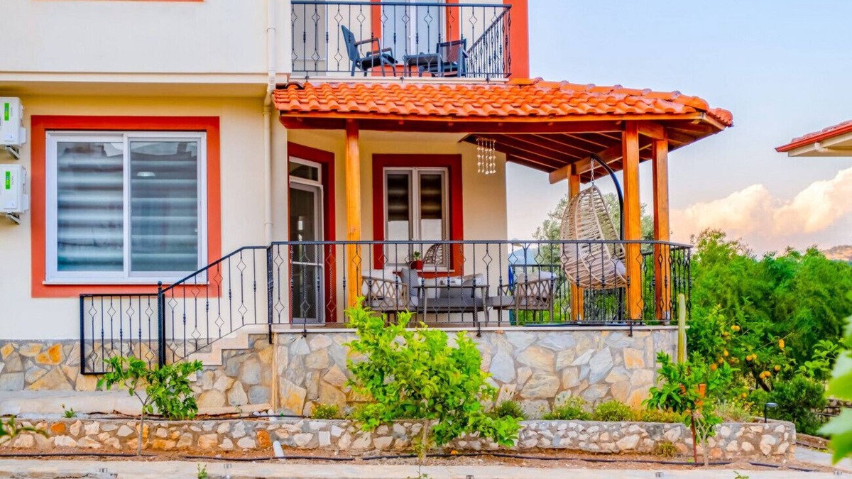 Faralya Villa | Villa with Shared Pool and Jacuzzi in Seydikemer