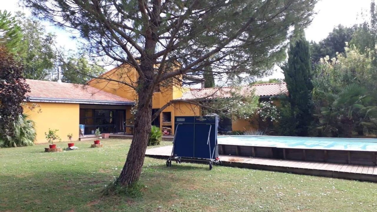Niortais Villa | Villa with swimming pool near the Poitevin marshes