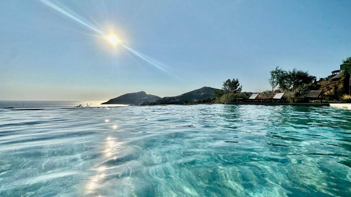Leros Villa | Villa Yvonne IN Alinda Leros