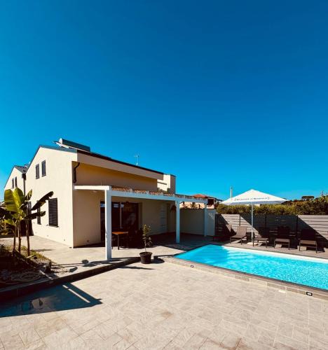 Piane Vecchie Villa | Villa Zagara modern villa with pool