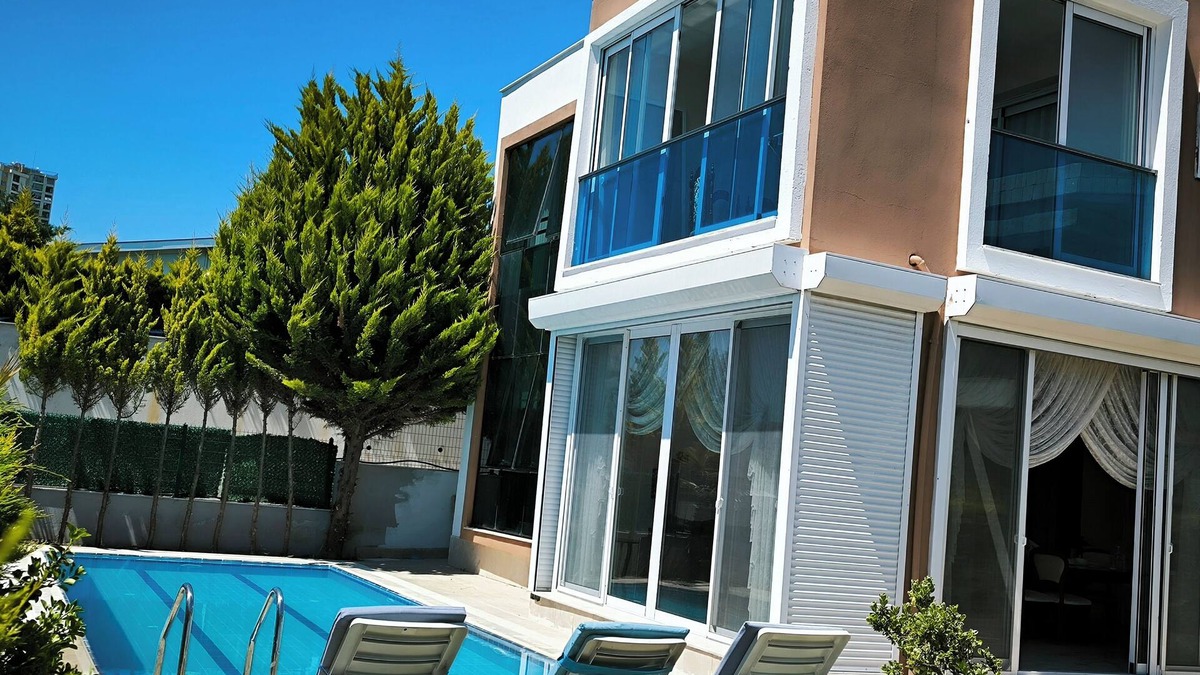 Kusadasi Villa | Villa Zeytin, 4-bedroom villa, private pool