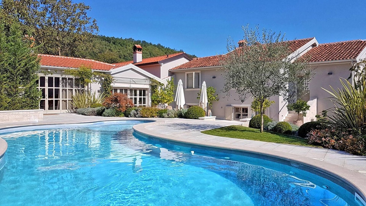 Jakomici Villa | Villa Zita u Svicima for 10 people with jacuzzi & sauna in Central Istria
