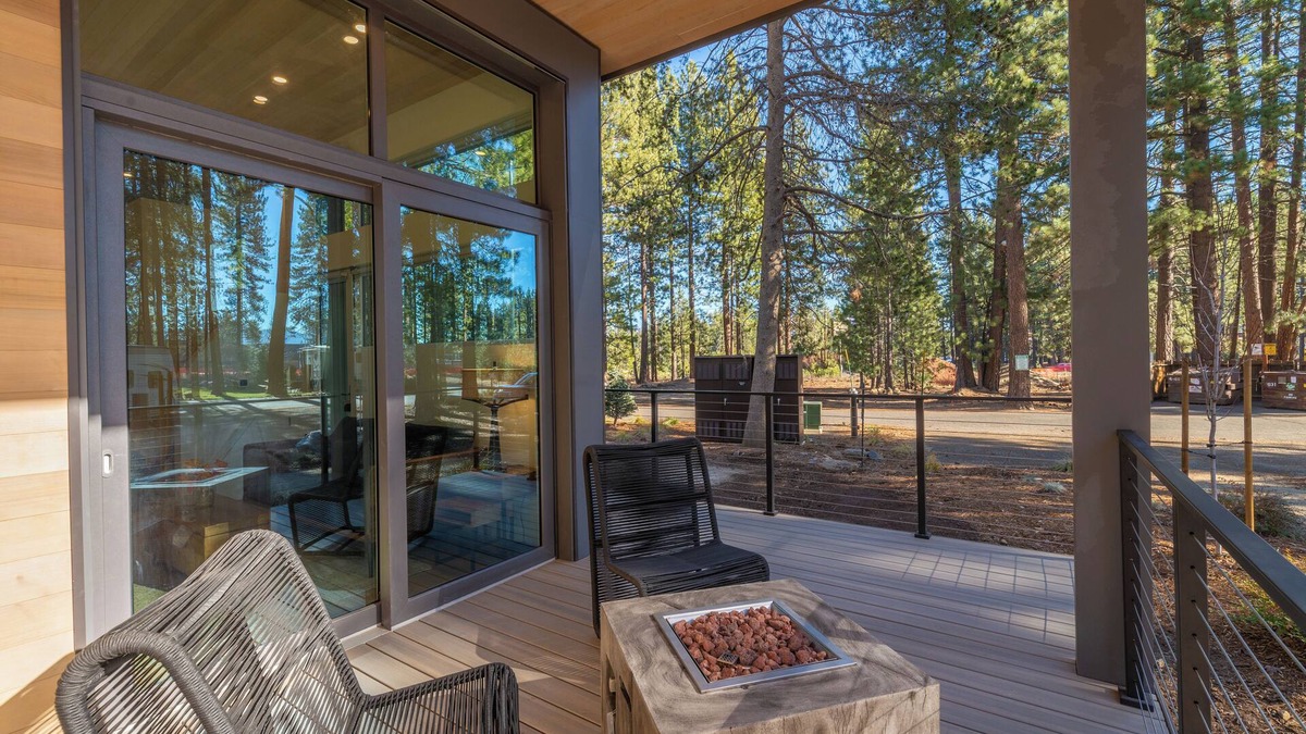 Truckee Cabin | Village Camp Truckee