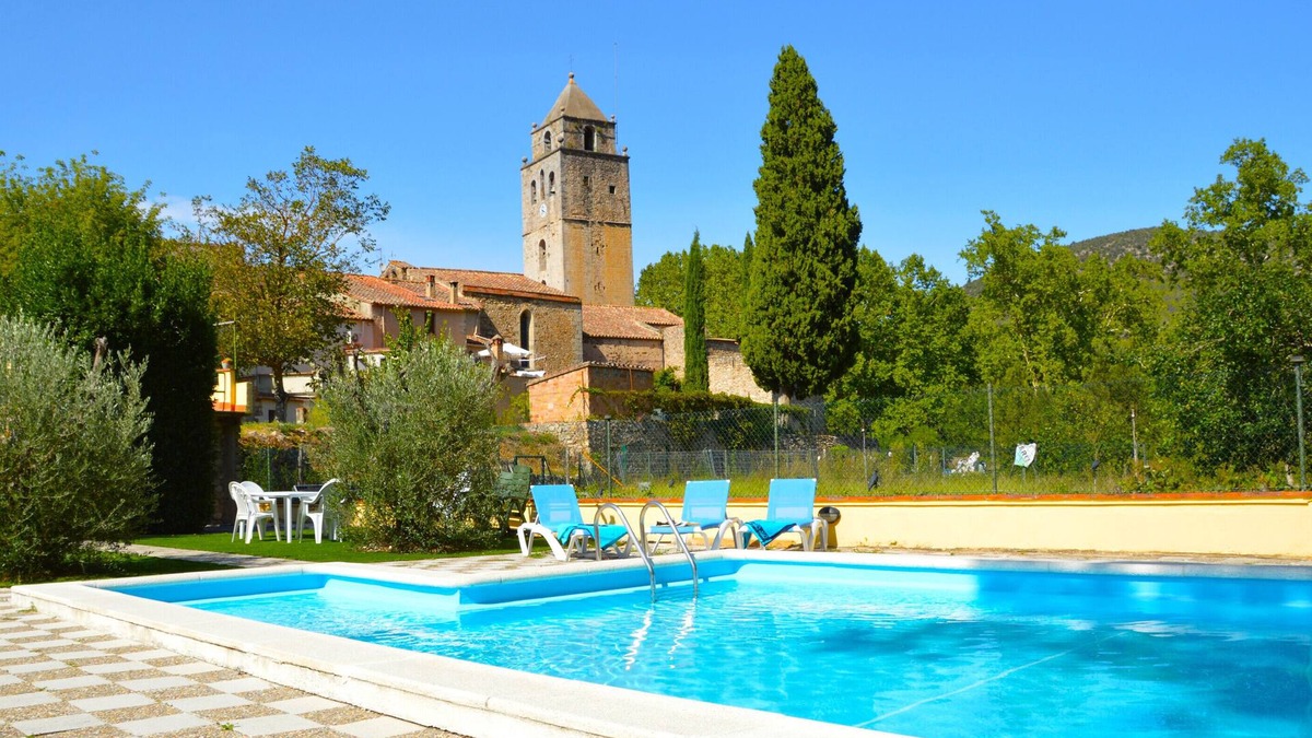 Sant Llorenc de la Muga House | "Village House with Private Pool" with Terrace & Wi-Fi