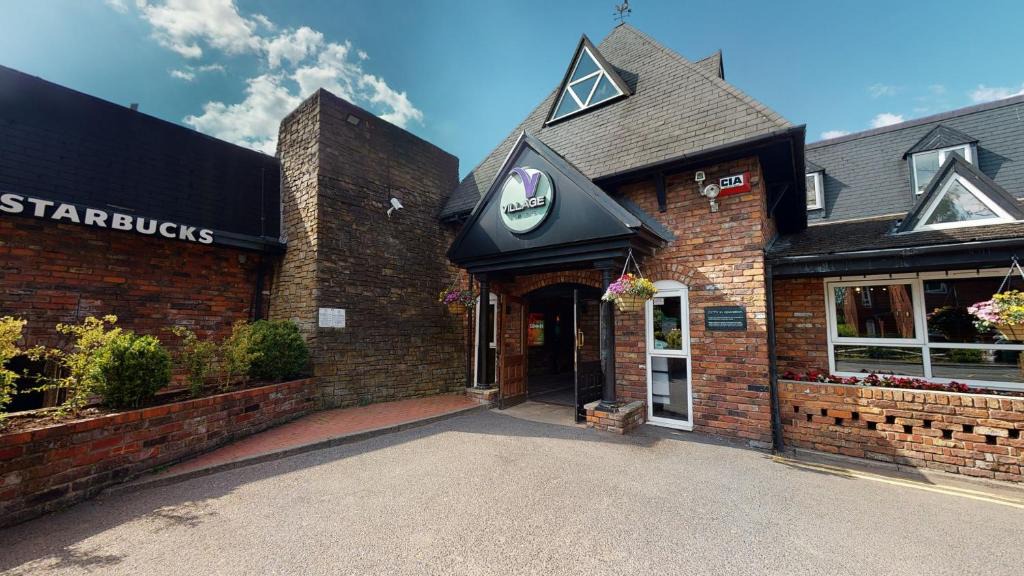 Hyde Hotel | Village Hotel Manchester Hyde