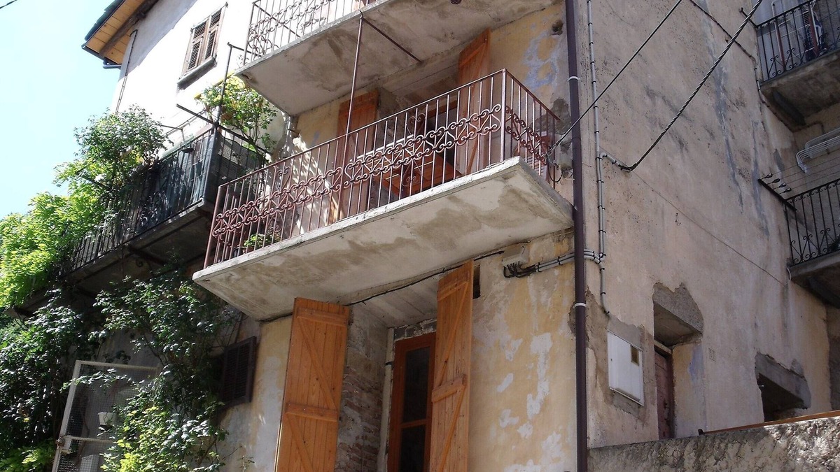 Old Tende House | Village house 8 people - discover the Vallée des Merveilles!