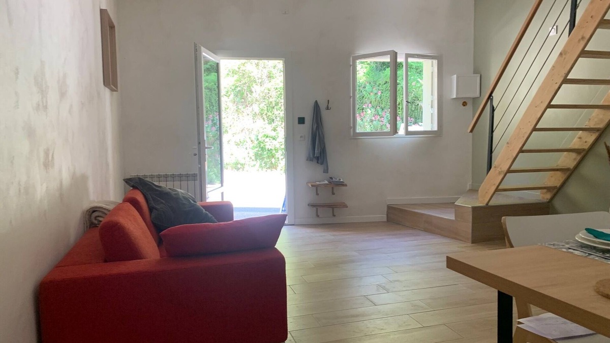Lafare House | Village house at the foot of the Dentelles de Montmirail
