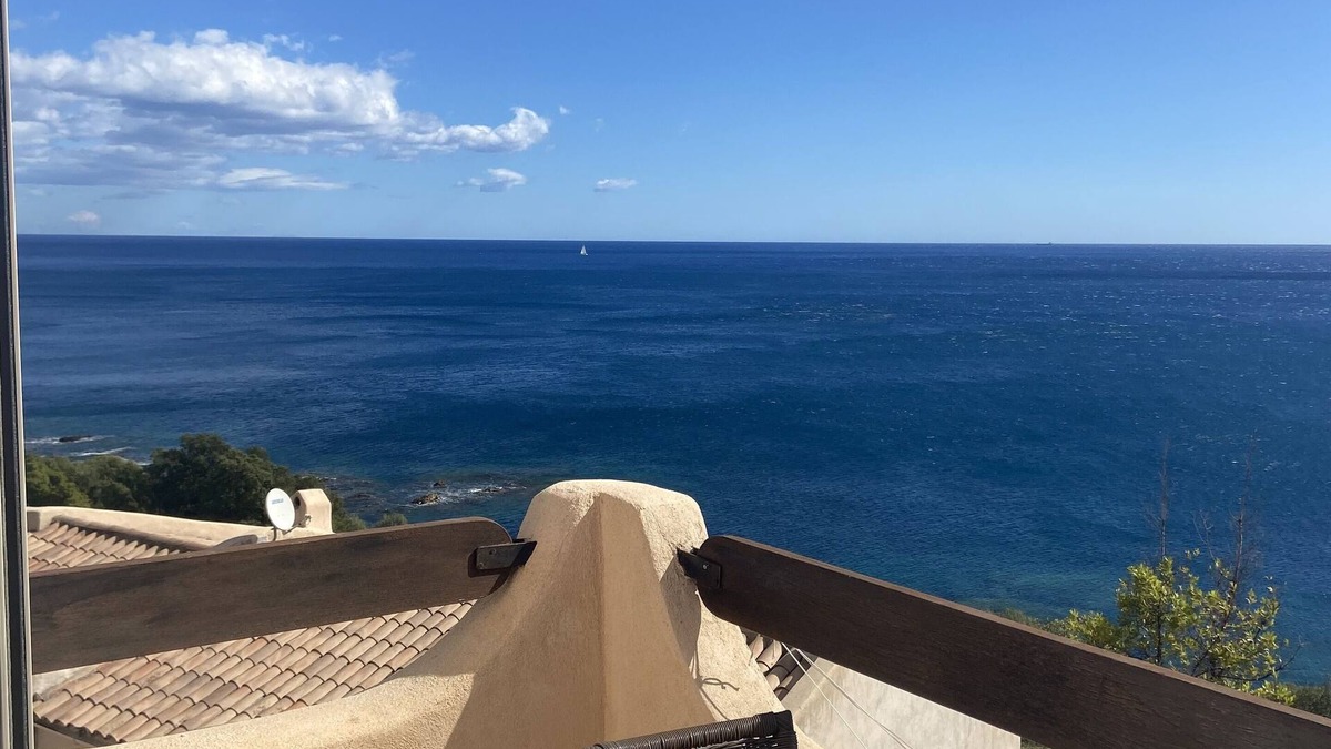 Conca House | Village house panoramic sea view 500 m from the beach