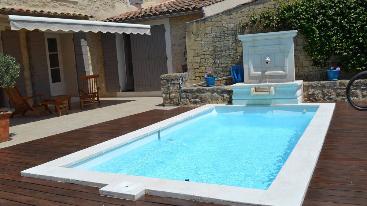 Ansouis House | Village house with pool and garden