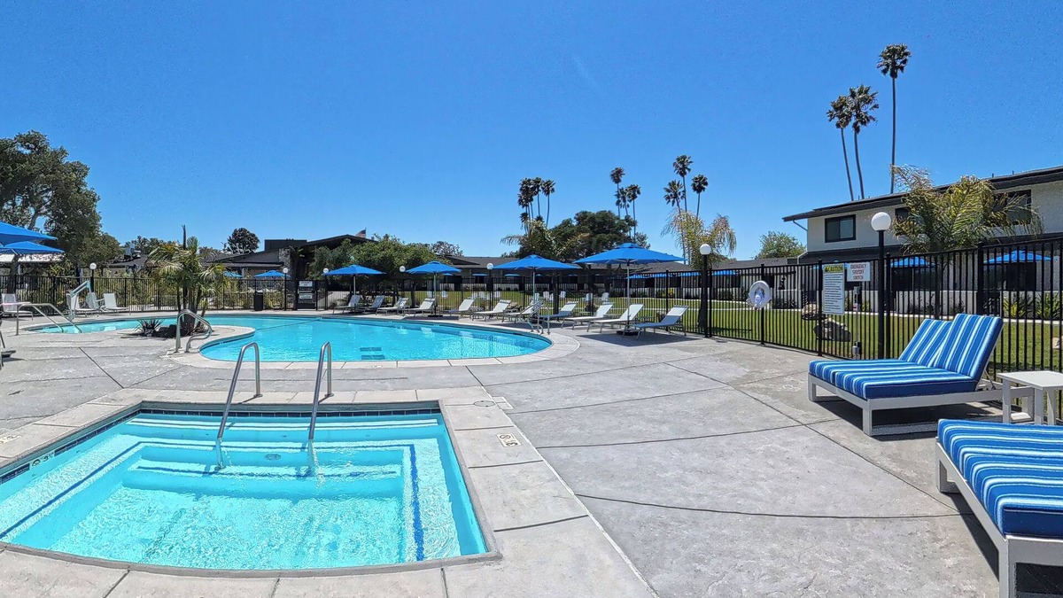 Vandenberg Village Hotel | Village Inn
