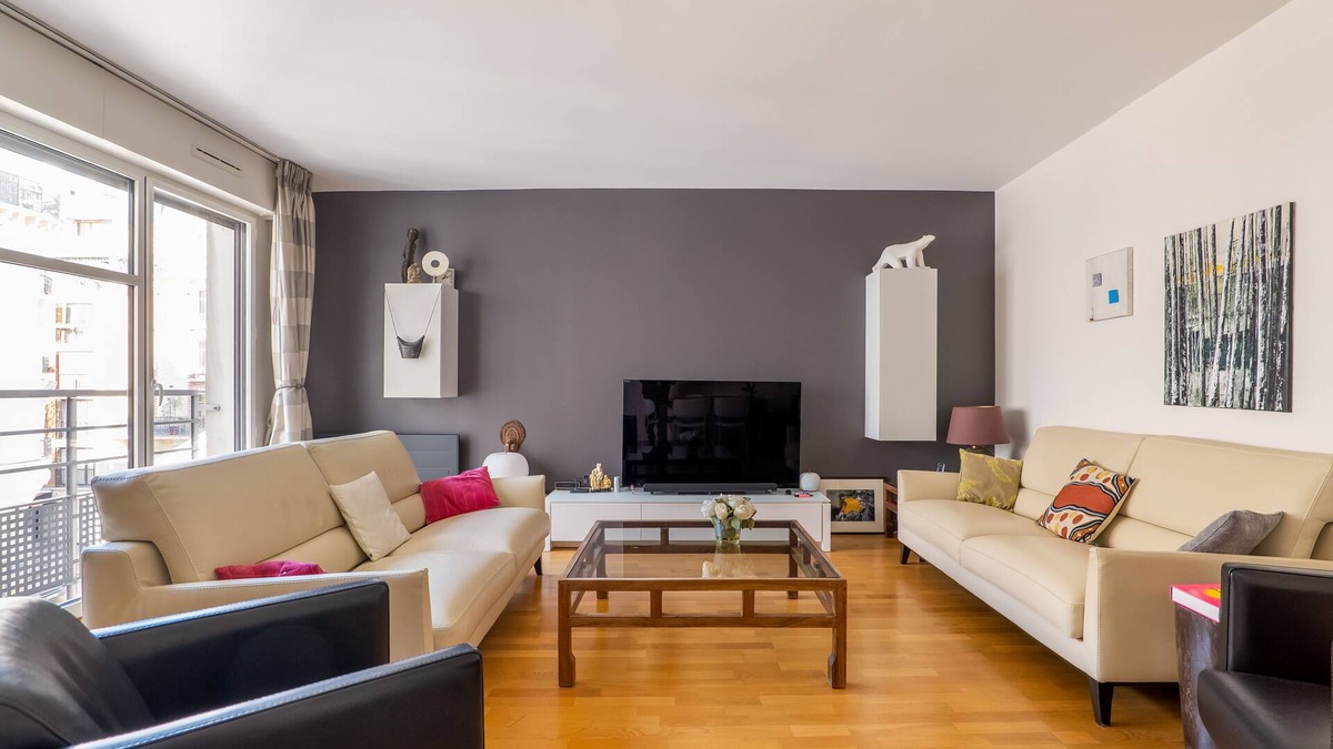 Butte-aux-Cailles Apartment | Village Vision, by Veeve