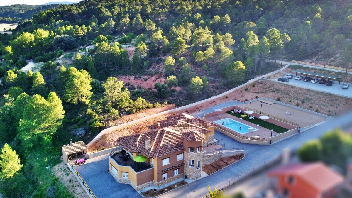 Villalba de la Sierra Ski Chalet | Villalbeja Casa Rural en Cuenca