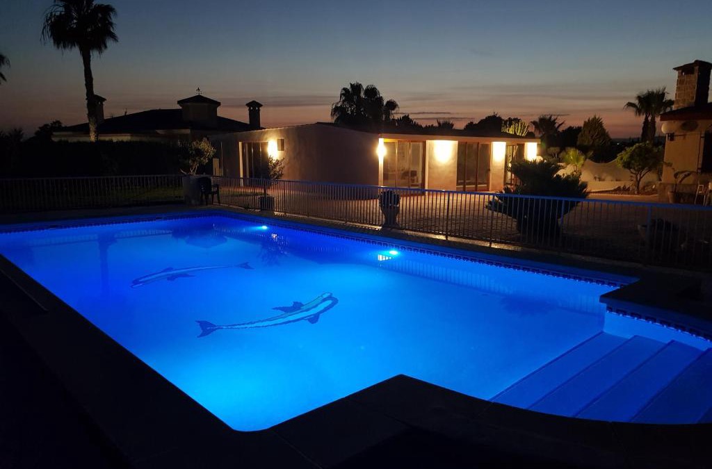 Los Arenales del Sol House | VILLAMÓNICA