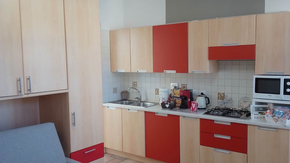 Villanova d'Asti Apartment | Villanova d 'Asti Centro - Studio apartment with penthouse terrace overlooking the Church of the Batù