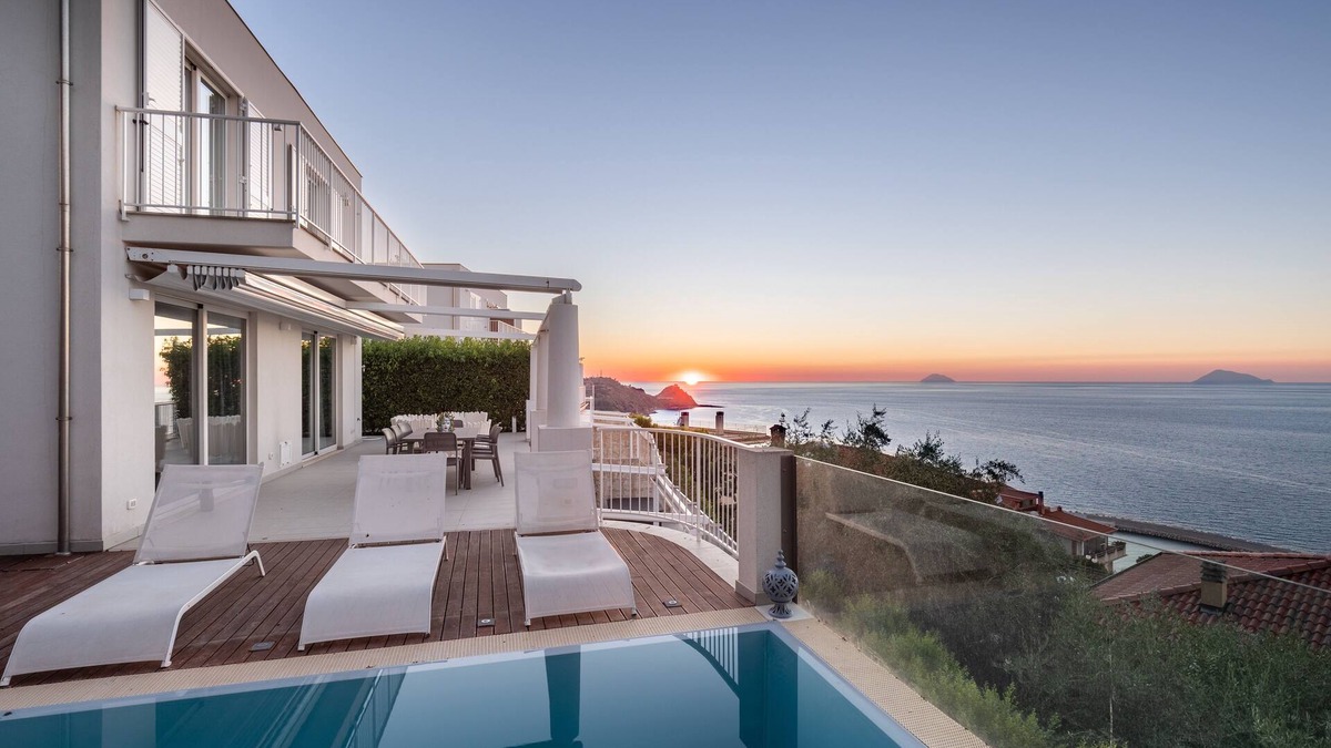 Capo d'Orlando Apartment | Villas d'Orlando - with private pool and sea view