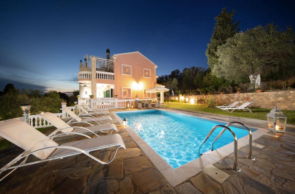 Ano Korakiana Villa | Villas Eleonas